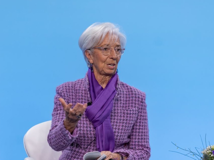 BCE: “Europa a due velocità. Italia e Germania ferme mentre altri Paesi accelerano”