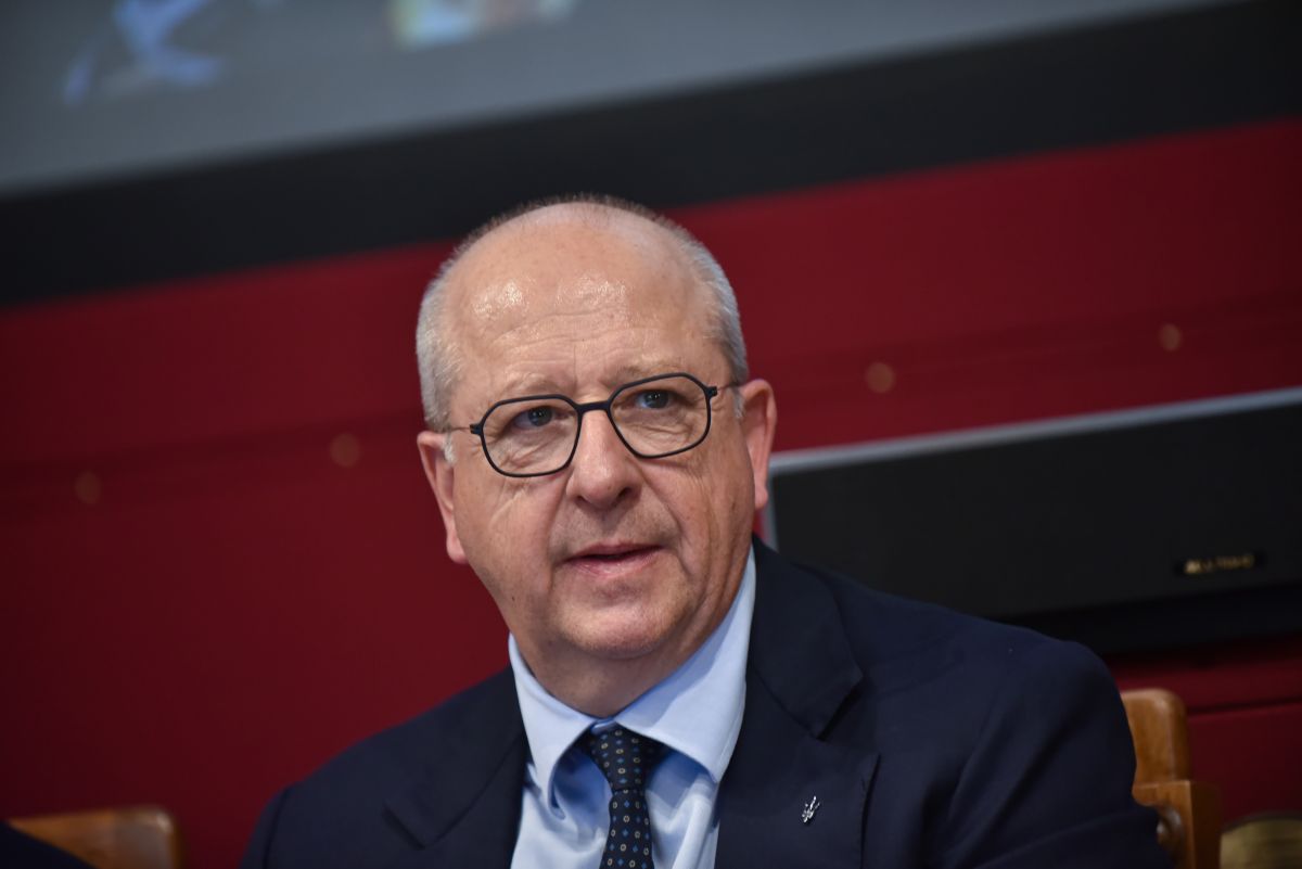 Stellantis scarica l’idrogeno, i mercati la puniscono