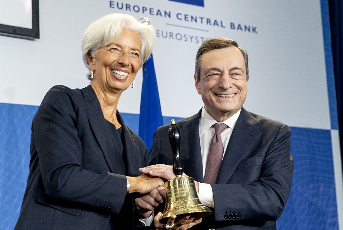 Lagarde richiama Draghi: riforme ora, Mes da ratificare