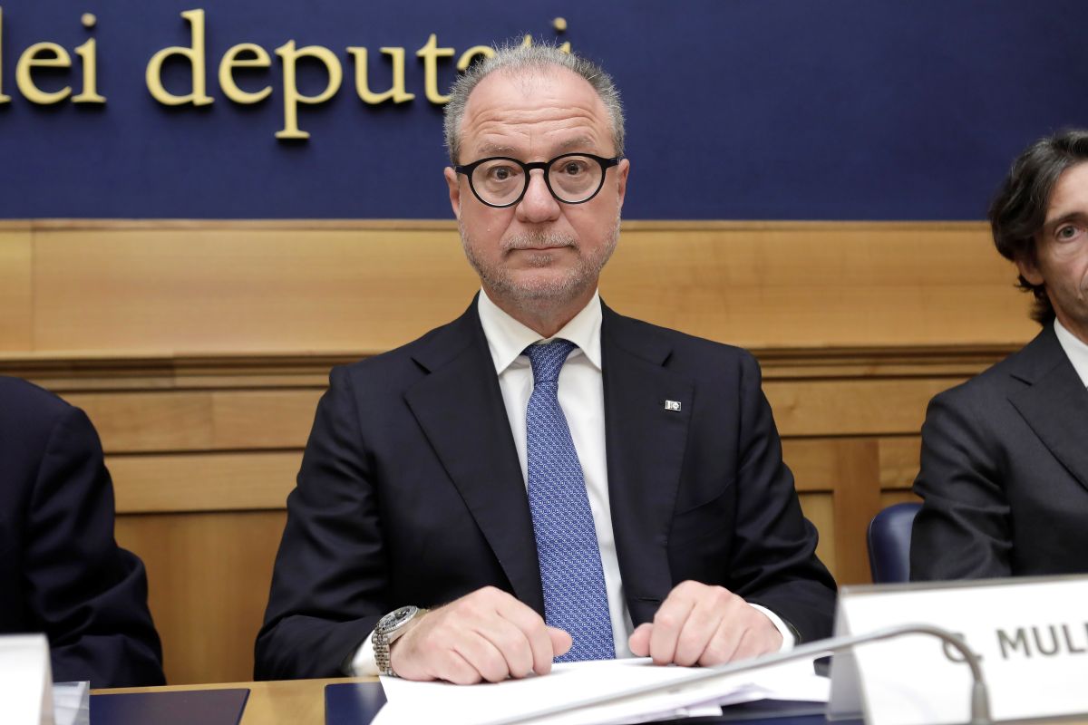 Sicilia, Mulè non molla: fioretto e sarcasmo contro Schifani