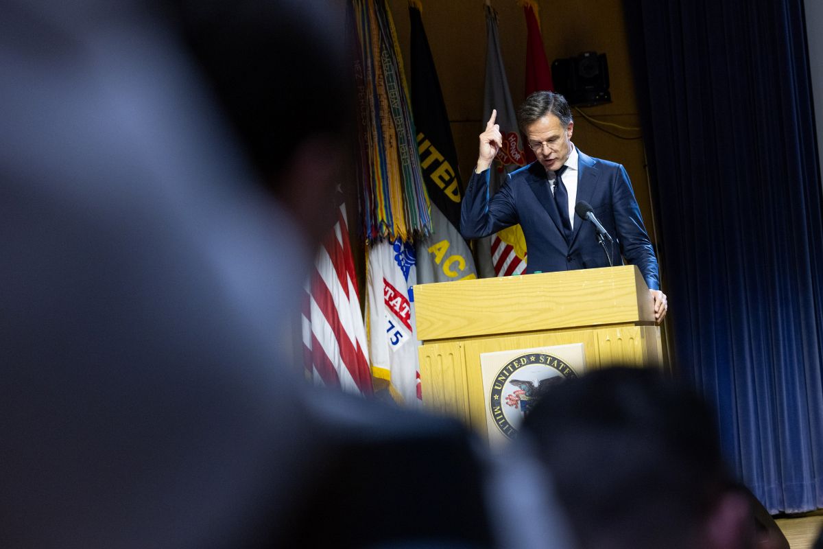 Rutte: “Aiuti militari a Kiev in linea con l’anno scorso”