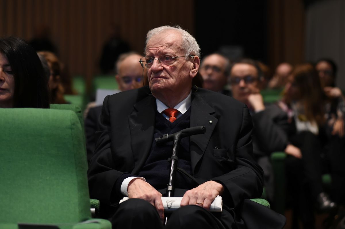 Tinexta verso il delisting: Opa Advent-Nextalia e scorporo Defence