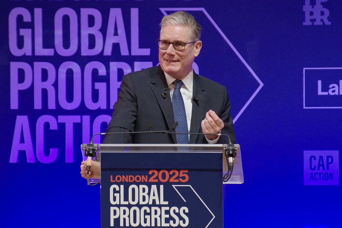 Regno Unito, Starmer rilancia: meno sussidi, più lavoro per i giovani