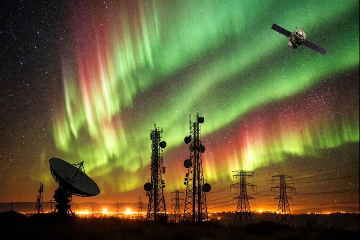 Tempesta solare “severa” sulla Terra: rischio satelliti e blackout