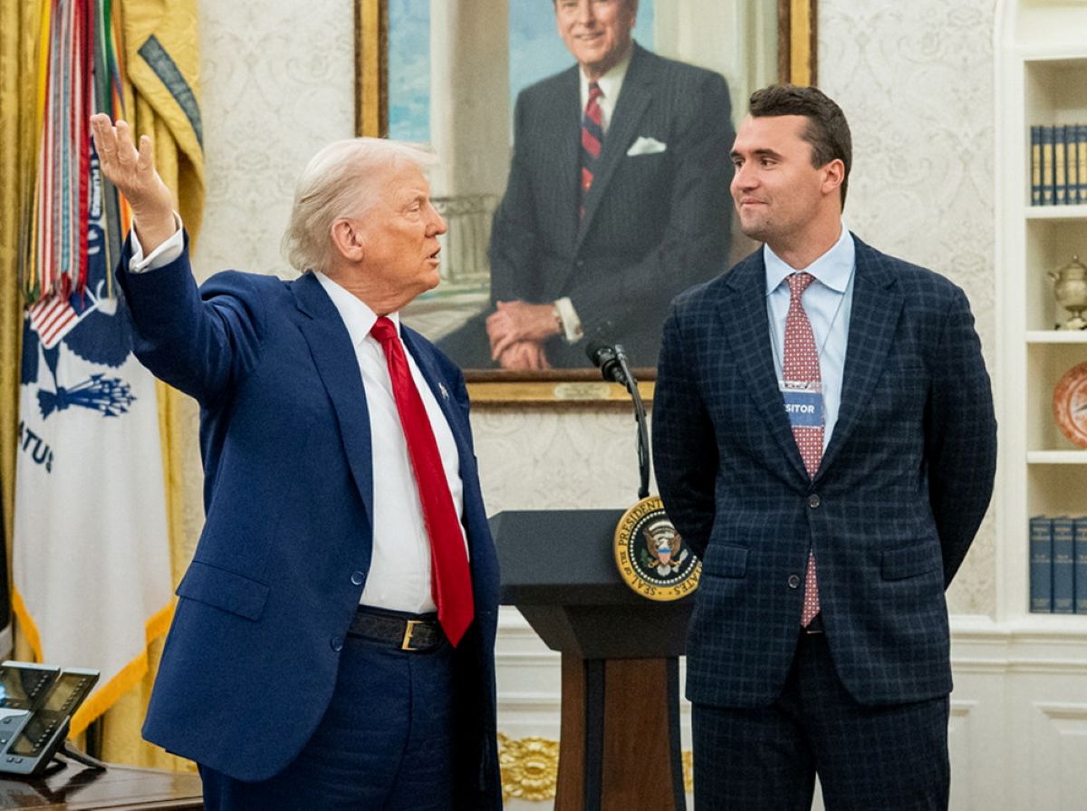 L’eredità infuocata di Charlie Kirk: martire, eroe, simbolo politico