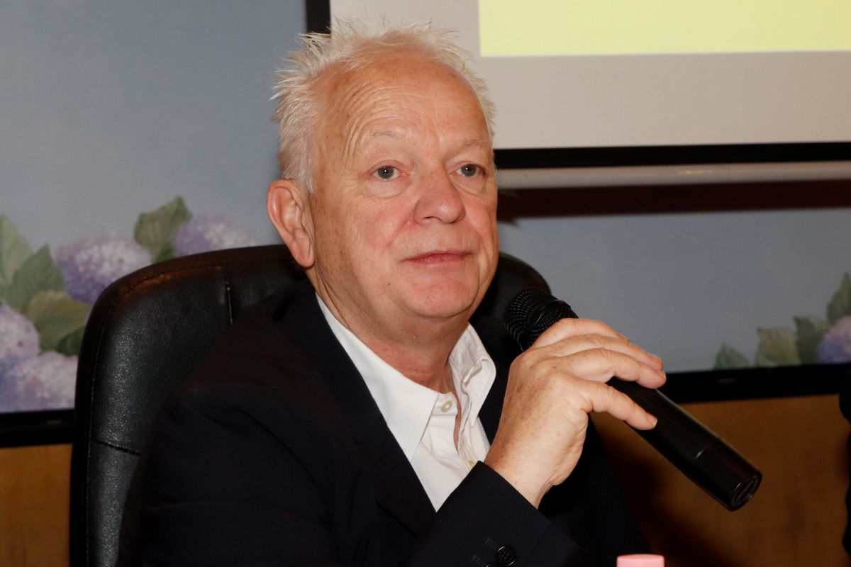 Ryanair mette 4 miliardi sul tavolo: stop alla tassa o niente boom