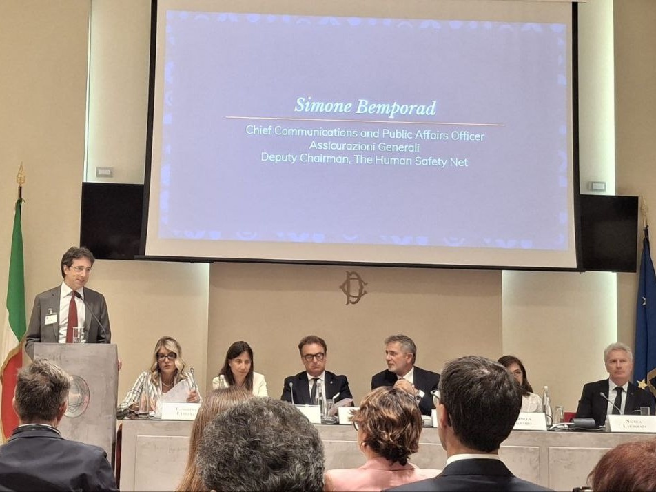 Studenti protagonisti del primo anno di educazione finanziaria: partecipazione al 98%, ora servono più strumenti per i docenti