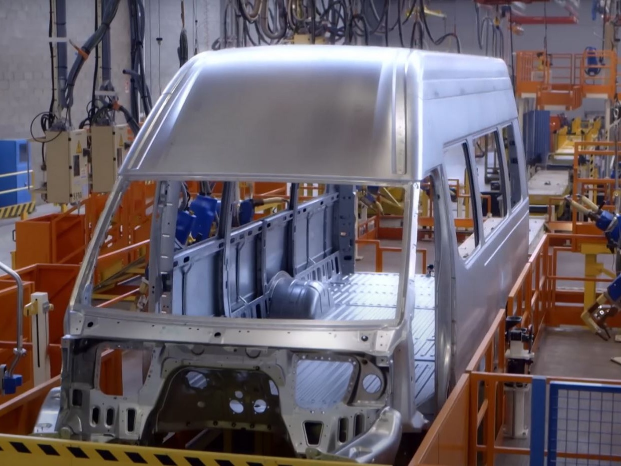 Iveco, terzo trimestre in calo: utile adjusted a 40 milioni, ricavi a 3,1 miliardi