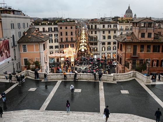 Natale e Capodanno spingono il turismo: 4 milioni di arrivi dall’estero