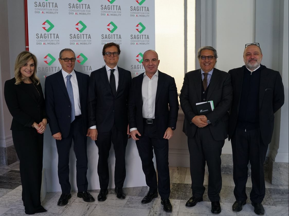 Almaviva e FS lanciano Sagitta: il nuovo consorzio per la mobilità digitale