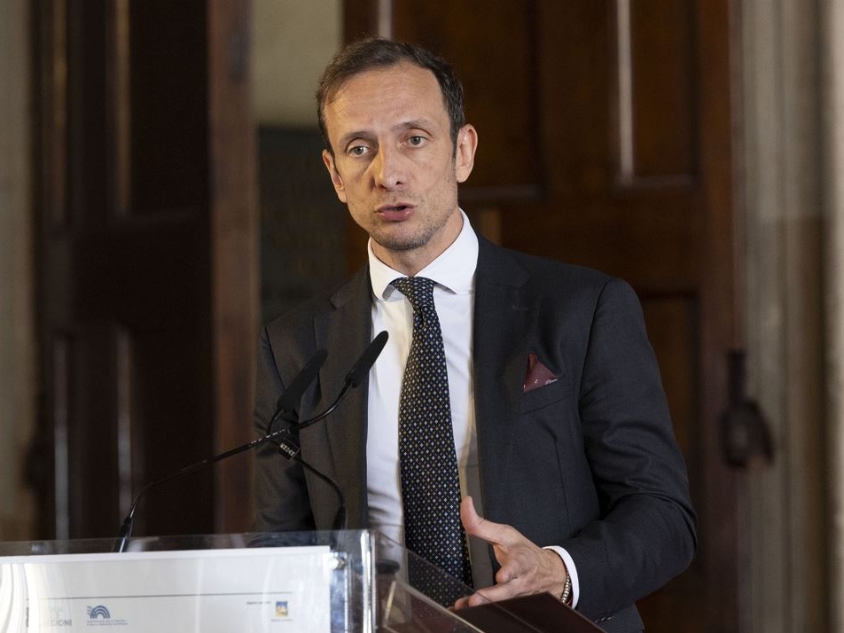 Fedriga primo tra i governatori, vince per fiducia e sobrietà. Ma anche i sindaci trainano il consenso locale