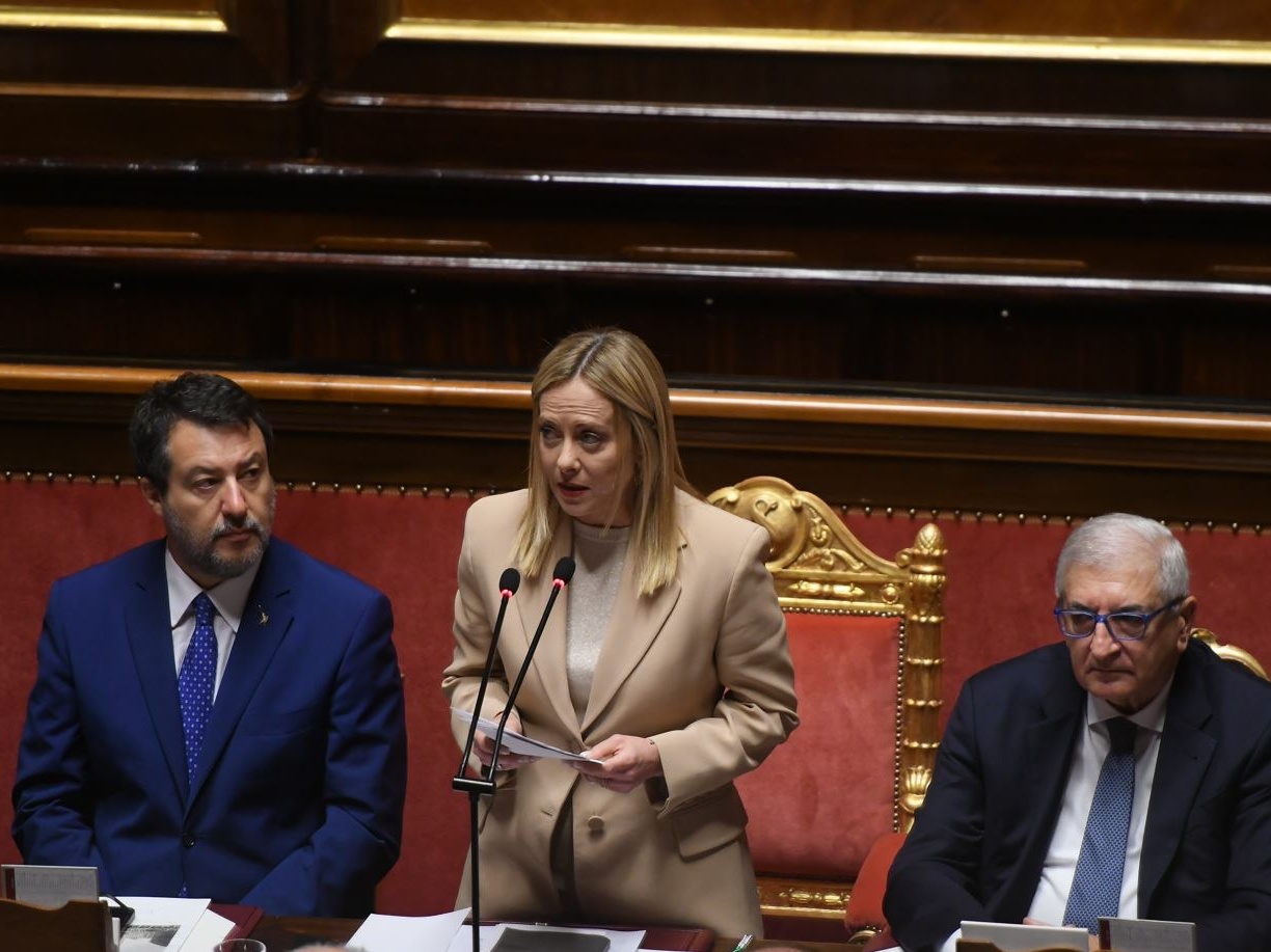 Meloni: “Con Kiev ma senza soldati. Pronti al riconoscimento della Palestina, ma non con Hamas”