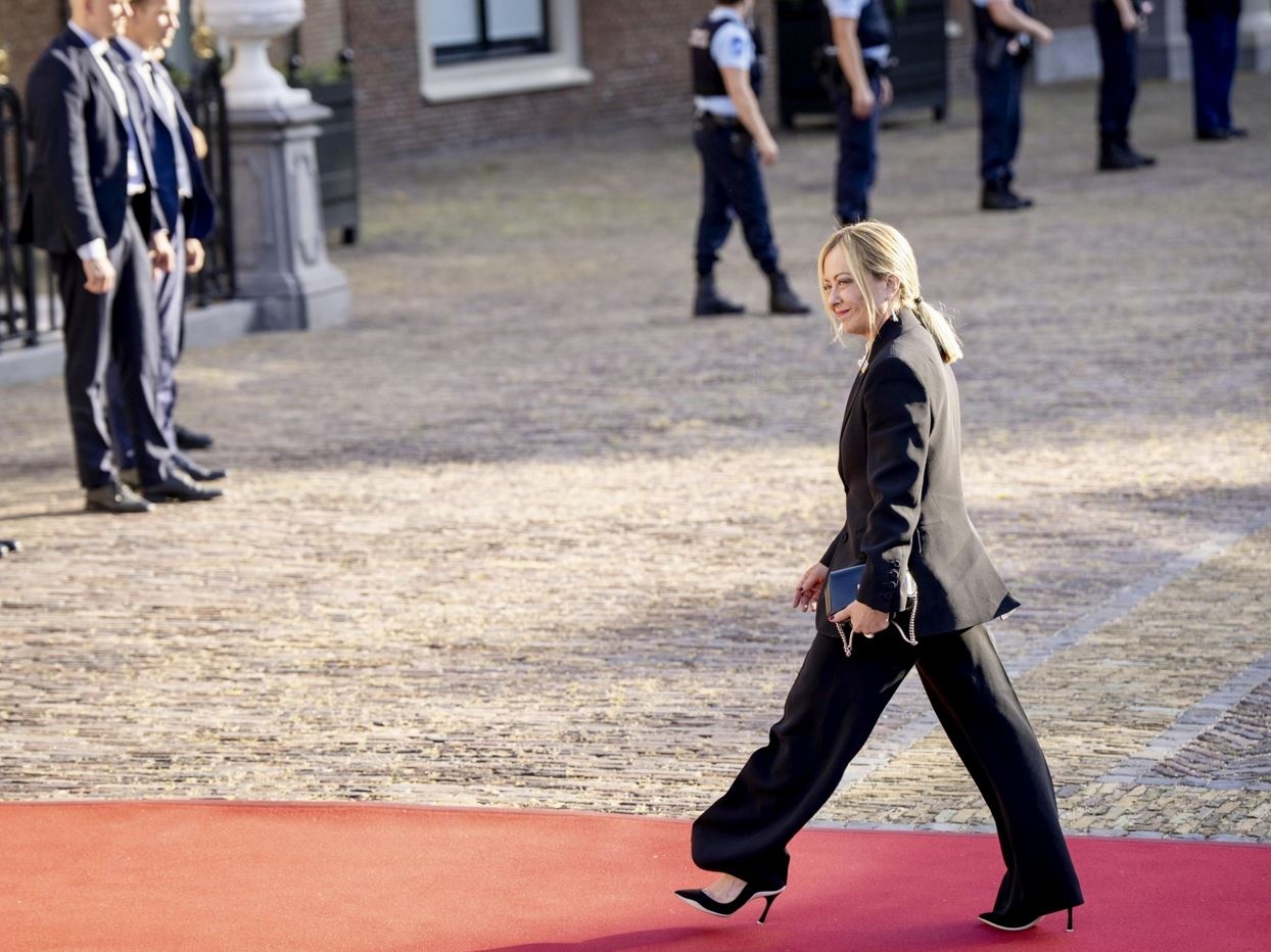 Cuzzocrea e Gibilaro nominati vice direttori di DIS e AISI