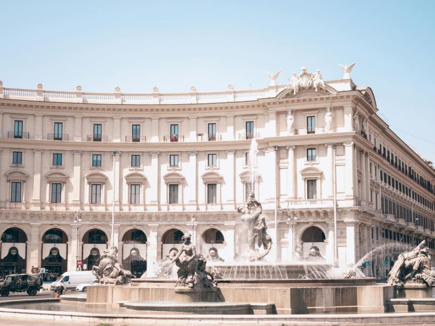 Una sinfonia d’estate tra luci, sapori e amicizia: la cena a sei mani nel cuore di Roma