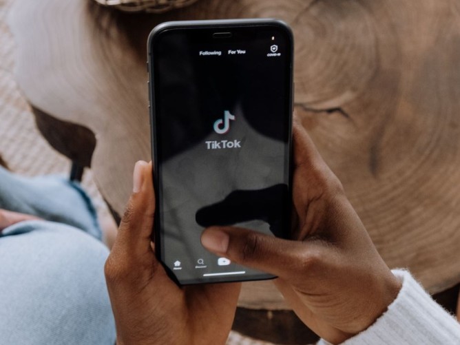 Italian brainrot, il meme che sta facendo soldi: perché Google e i social lo spingono