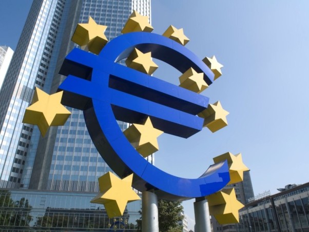 Bce, via libera alla semplificazione della vigilanza bancaria