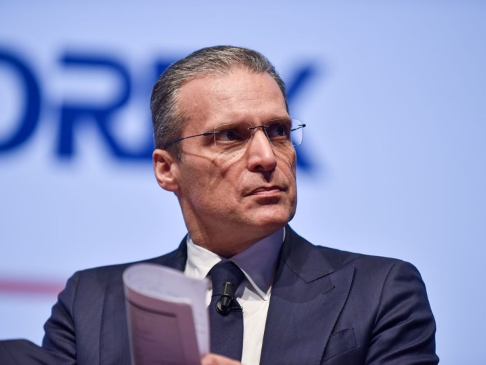 Intesa Sanpaolo rafforza la presenza nel Golfo: IMI CIB partner strategico per sostenibilità e finanza verde