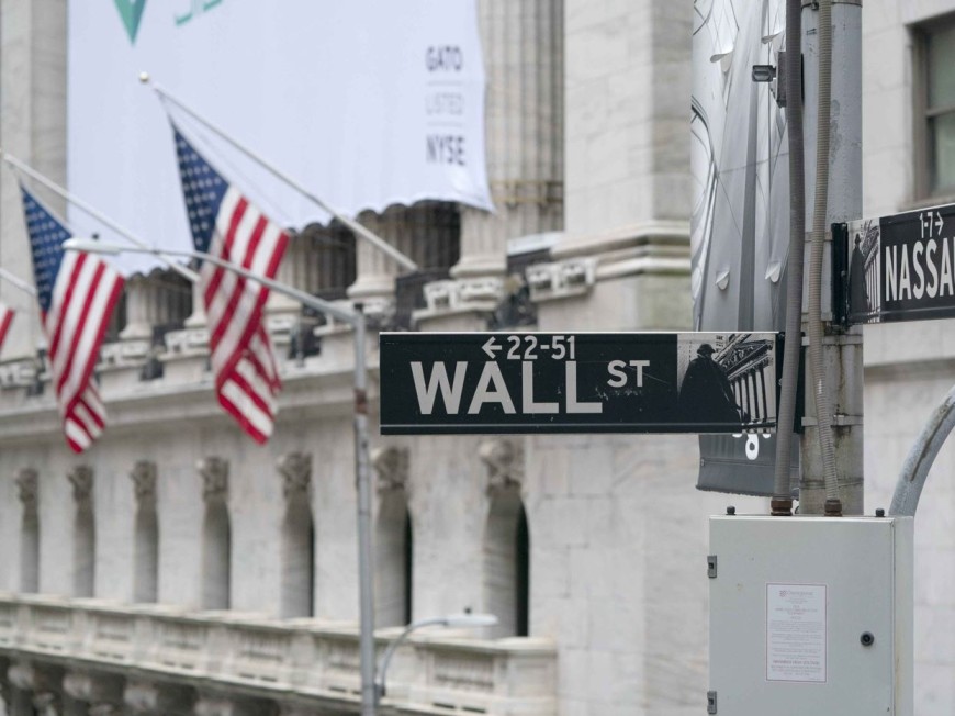 Wall Street da record: Dow sopra 49.000 punti, S&P 500 ai massimi storici