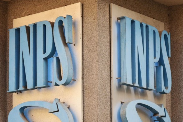 Inps: 12.536 enti con dipendenti pubblici, retribuzioni per 132,1 miliardi