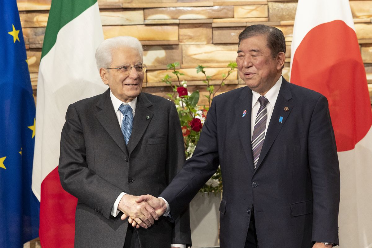 Mattarella a Kyoto: “Il mondo senza regole sprofonda nella barbarie”
